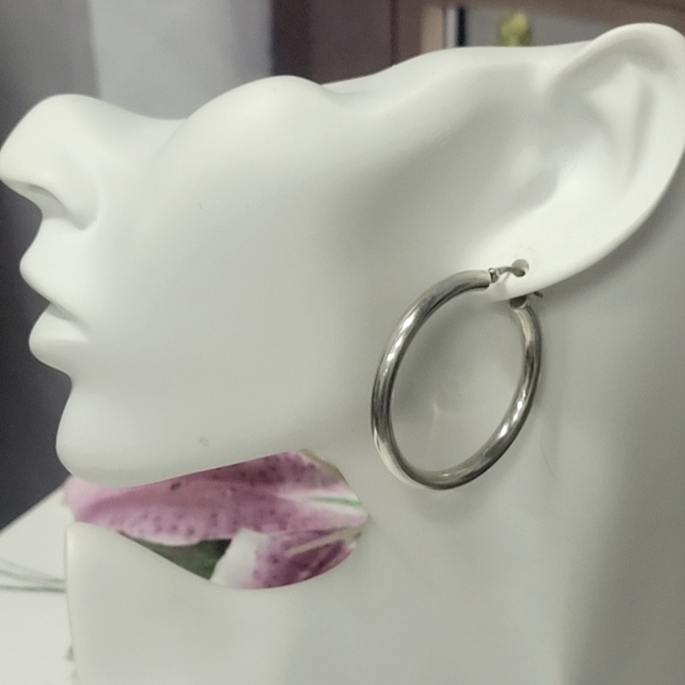 ITALY Fine Silver .925 Signed,Vintage, 1.5" Hoop Earings